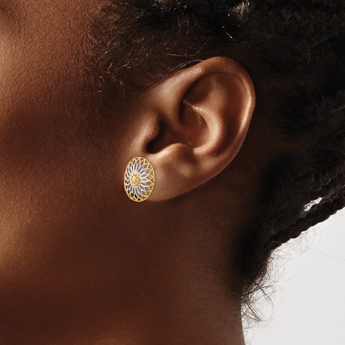 daisy earrings on model