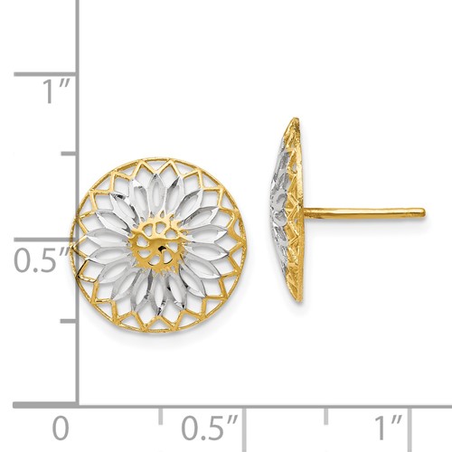 daisy earrings with ruler