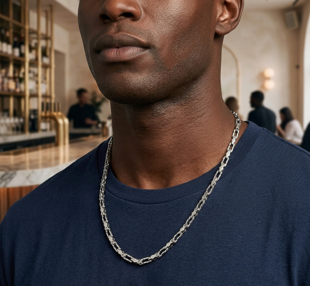 22 inch fancy link chain on man