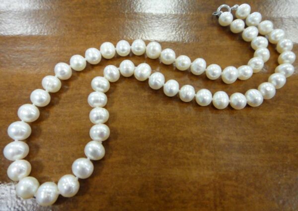 8 MM fresh water pearl necklace