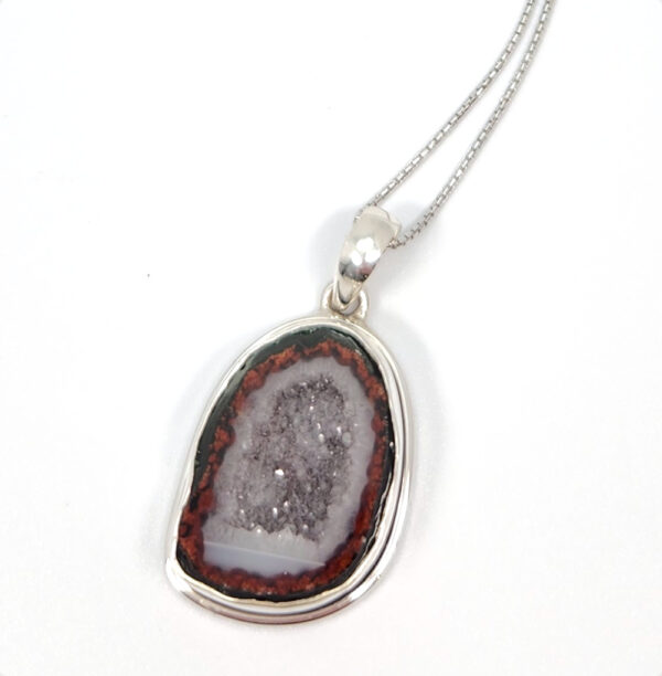 agate geode pendant on 18 inch chain