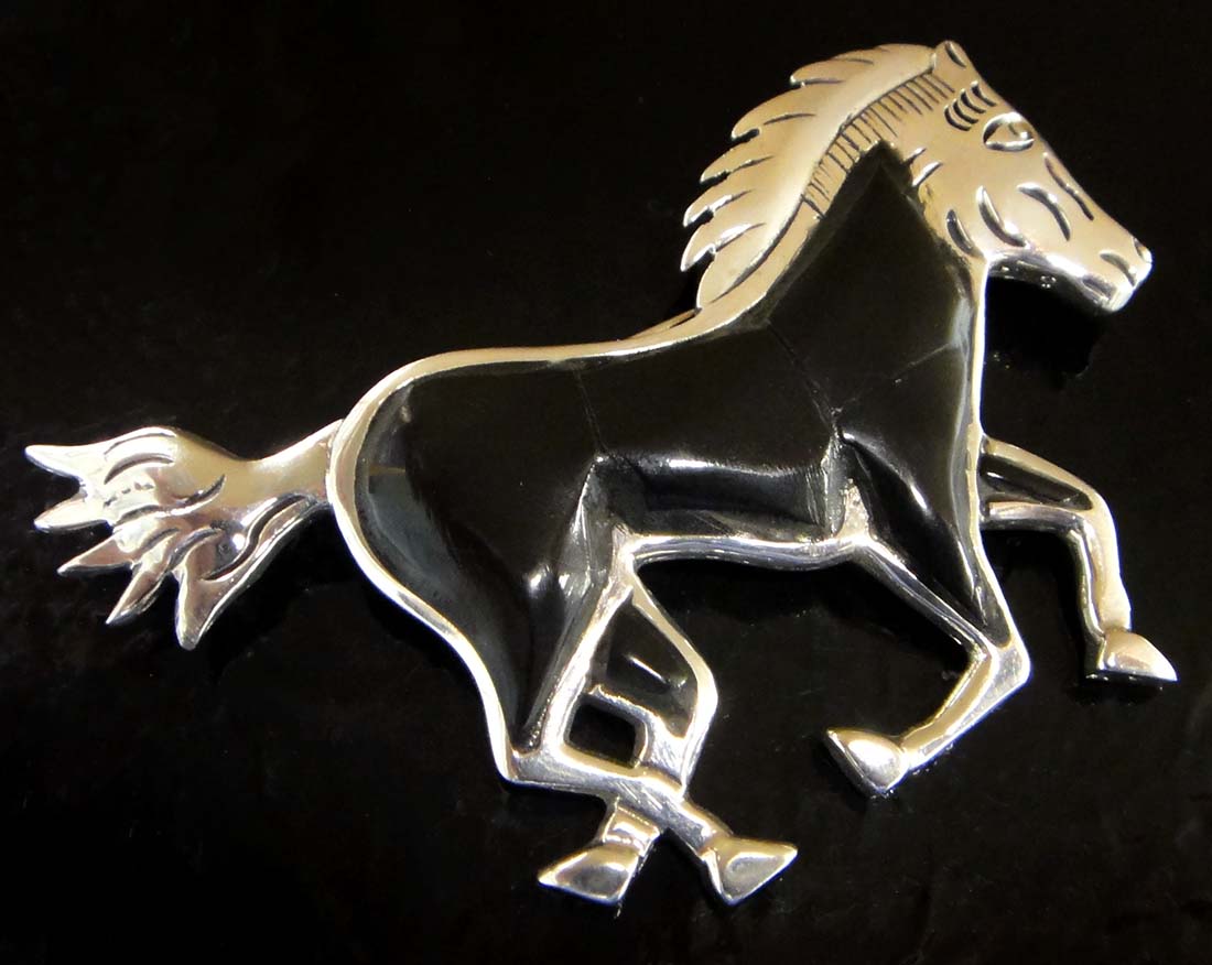 Black onyx and sterling silver horse pin