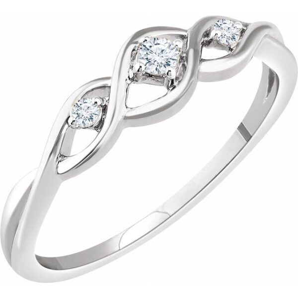 diamond and 14K white gold ring size 7