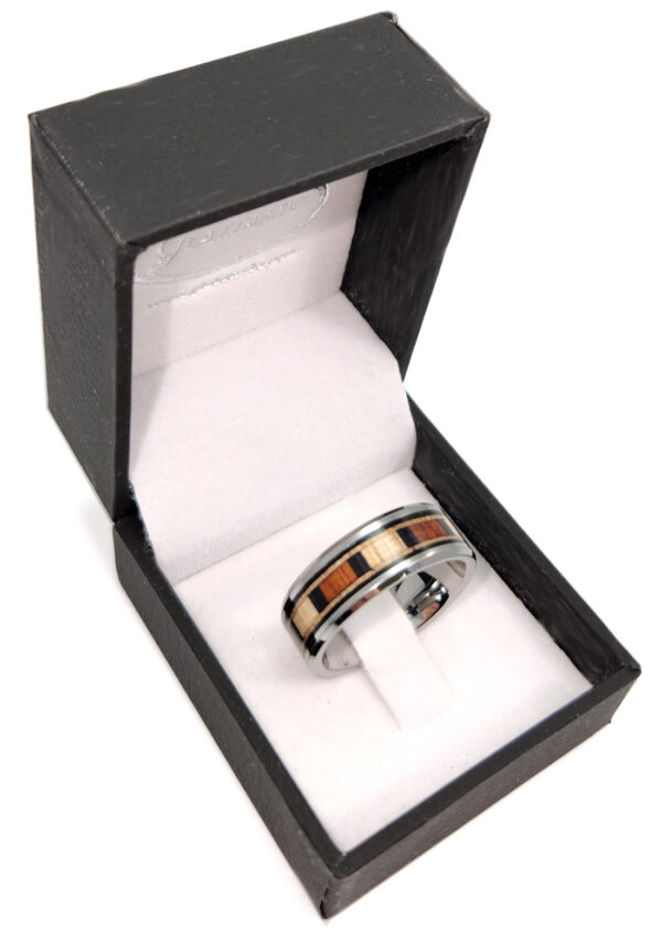maple and mahogany wood inlay and tungsten ring in size 10