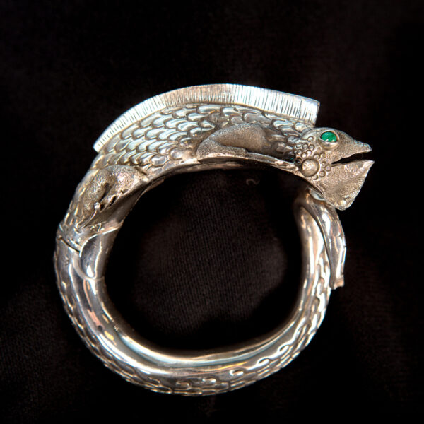 Handmade detailed sterling silver iguana cuff statement bracelet side view