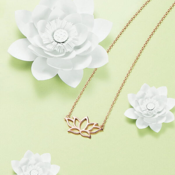 Lotus flower necklace in rose gold-plated sterling silver