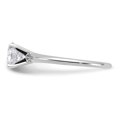 side view of moissanite engagement ring