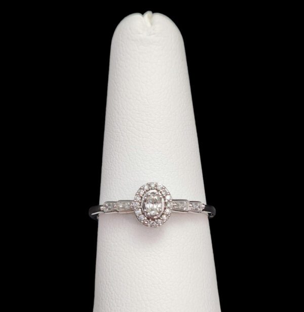 oval diamond with halo ring