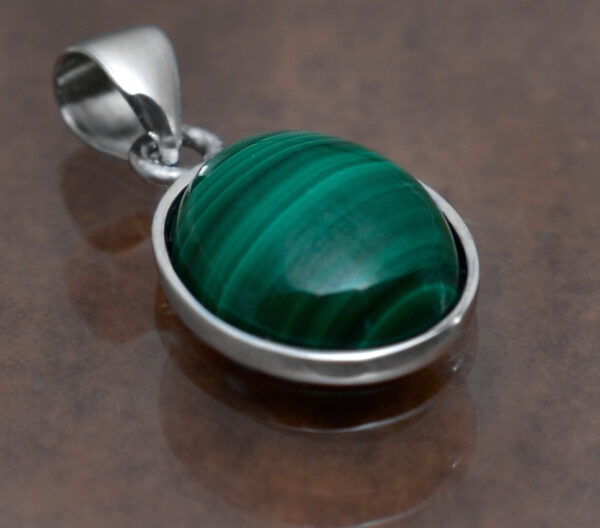 handmade green malachite oval petite pendant