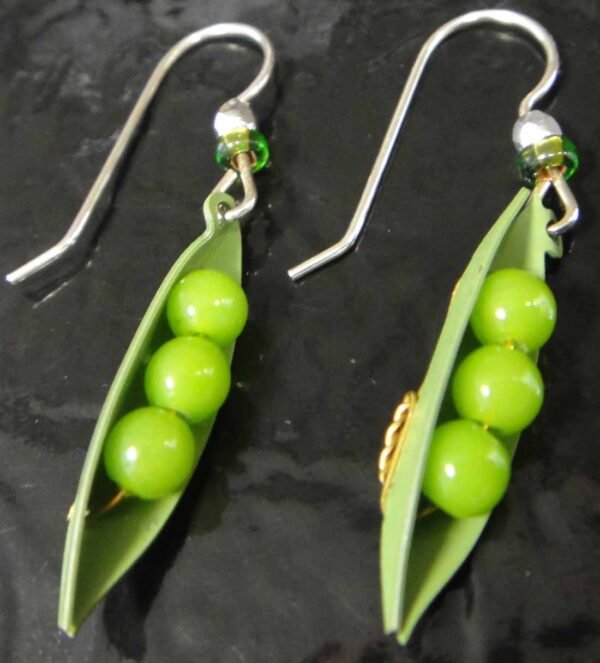handmade pea pod earrings
