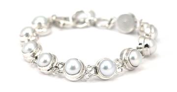 Pearl and sterling silver bracelet