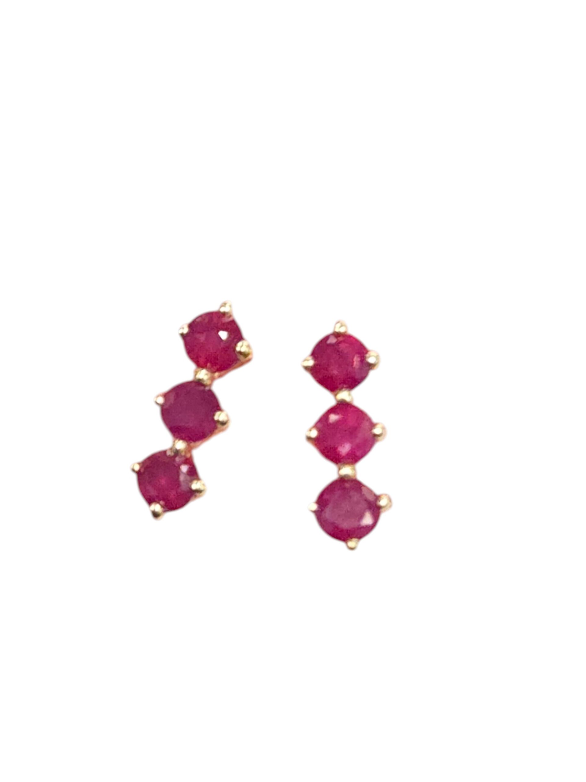 14k gold ruby stud earrings
