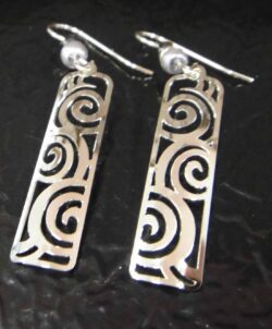 Silvertone Adajio earrings with swirls